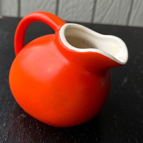 Vintage 1930s 5" Hall Ceramic Ball Creamer Pitcher Red Glaze Marked USA - Picture 13 of 14